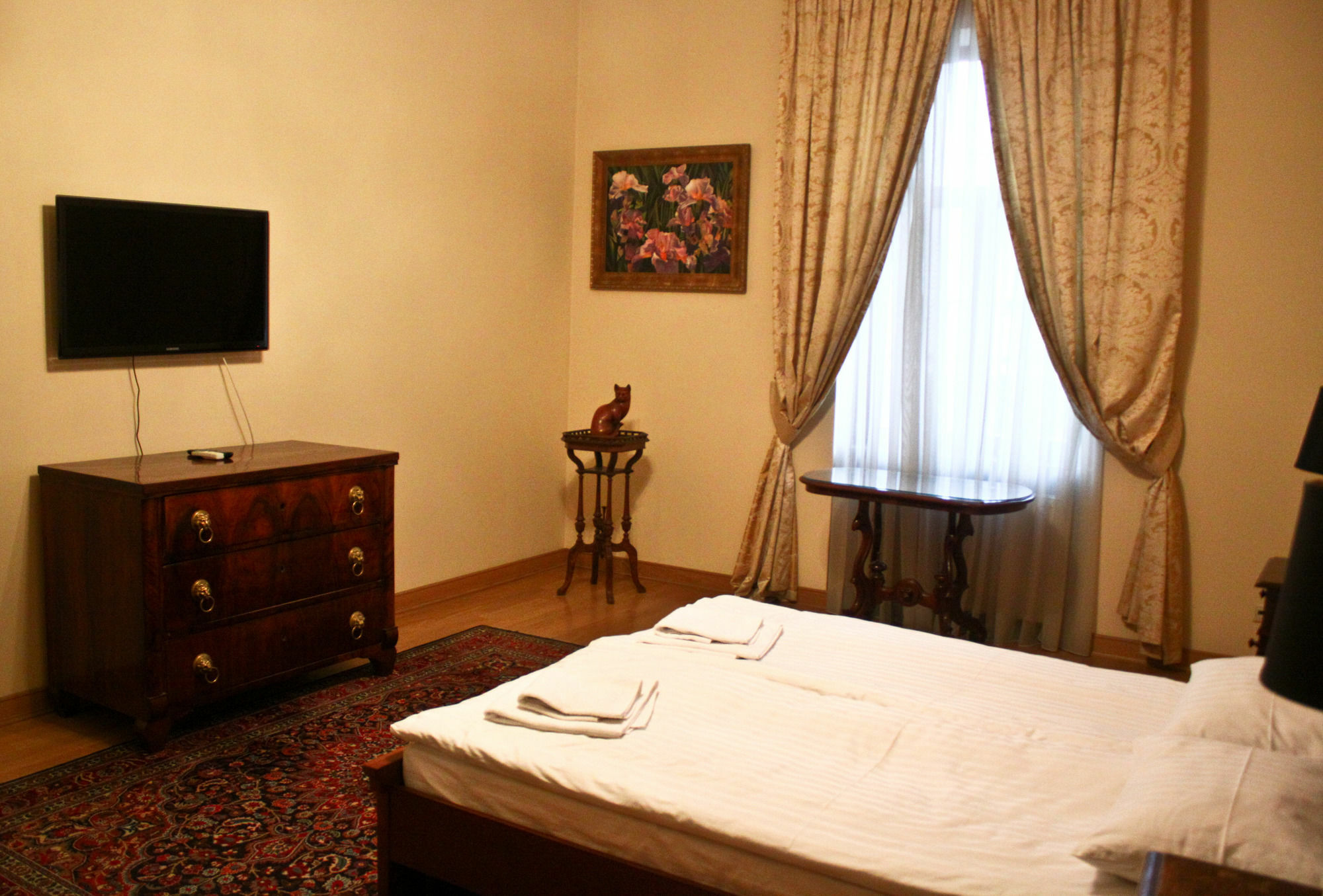 British Club Lviv Hotel ภายนอก รูปภาพ